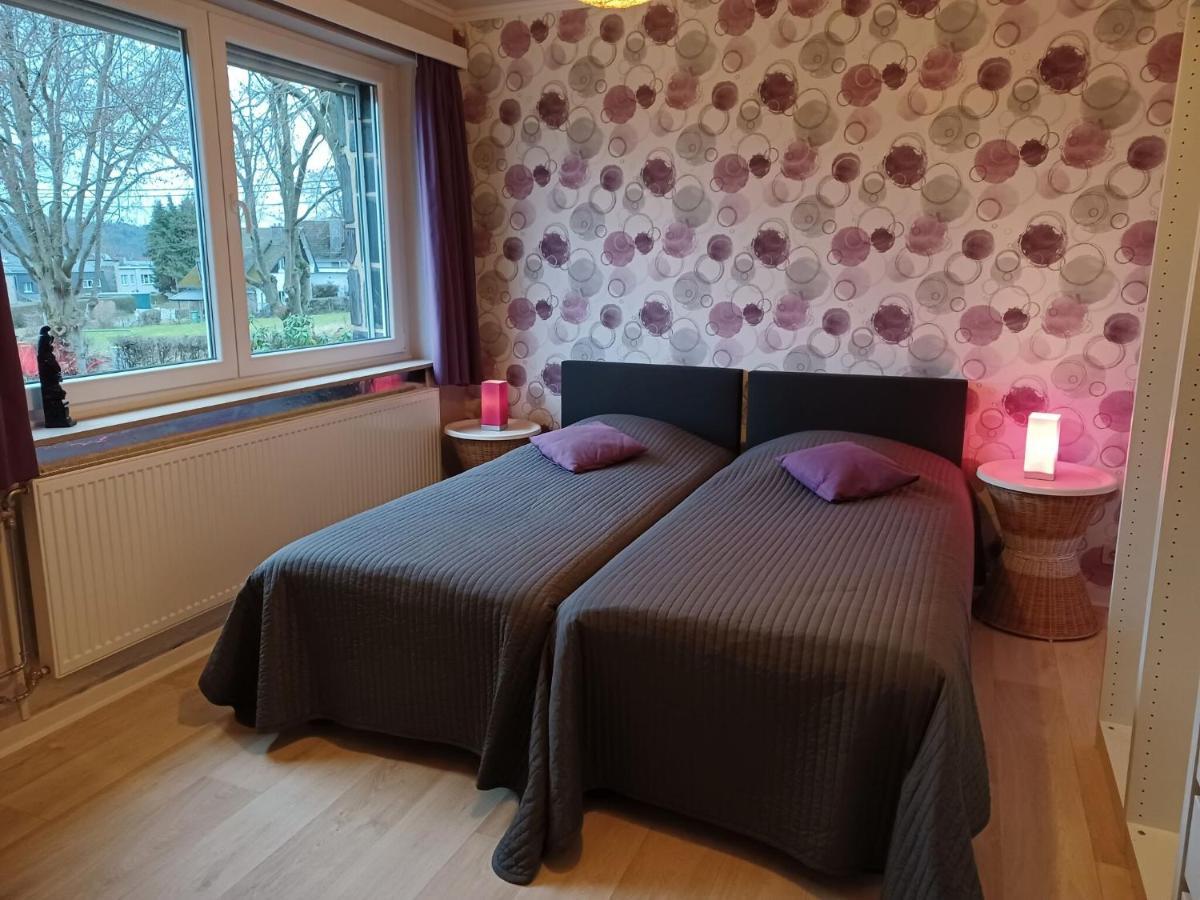 A Villa Perfectly Situated In Spa Between The Town Centre And The Forest Exterior foto